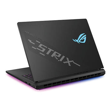 ROG Strix SCAR 18 (G835)